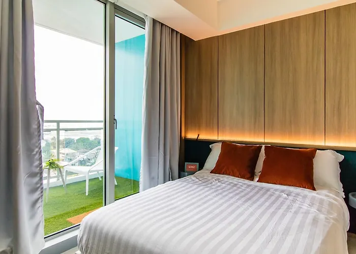 Apartment Azure Urban By Radlett